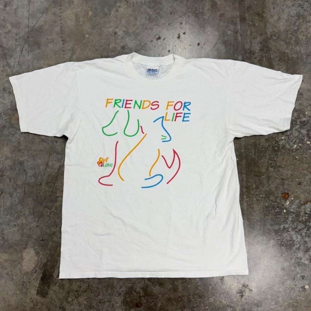 Vintage 1990s Friends‎ for Life art tee